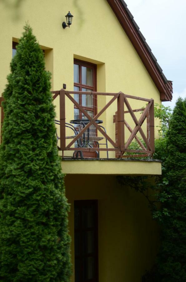 Hotel Hella Vendeghaz Erlau Exterior foto